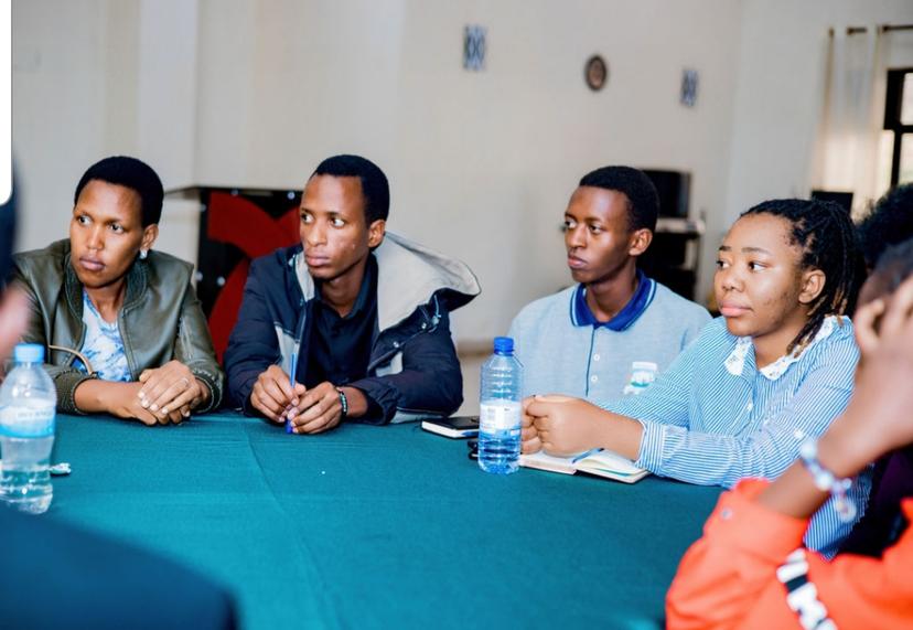 Collaboration Creates Strong Leaders